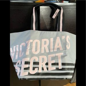 Victoria’s Secret Tote Bag NWT